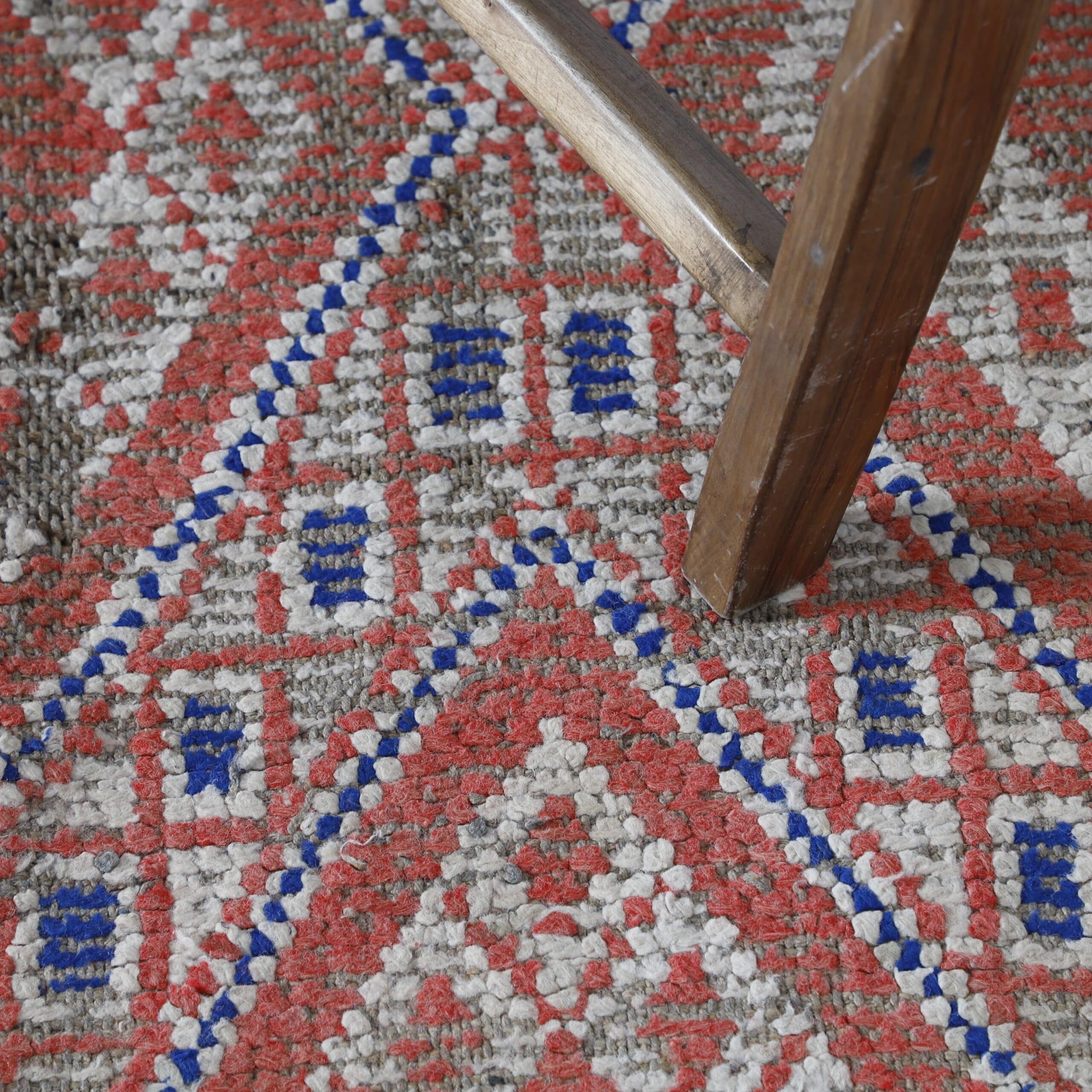 Vintage Zayan Rug 9.3×5.4 Ft – Moroccan Handmade