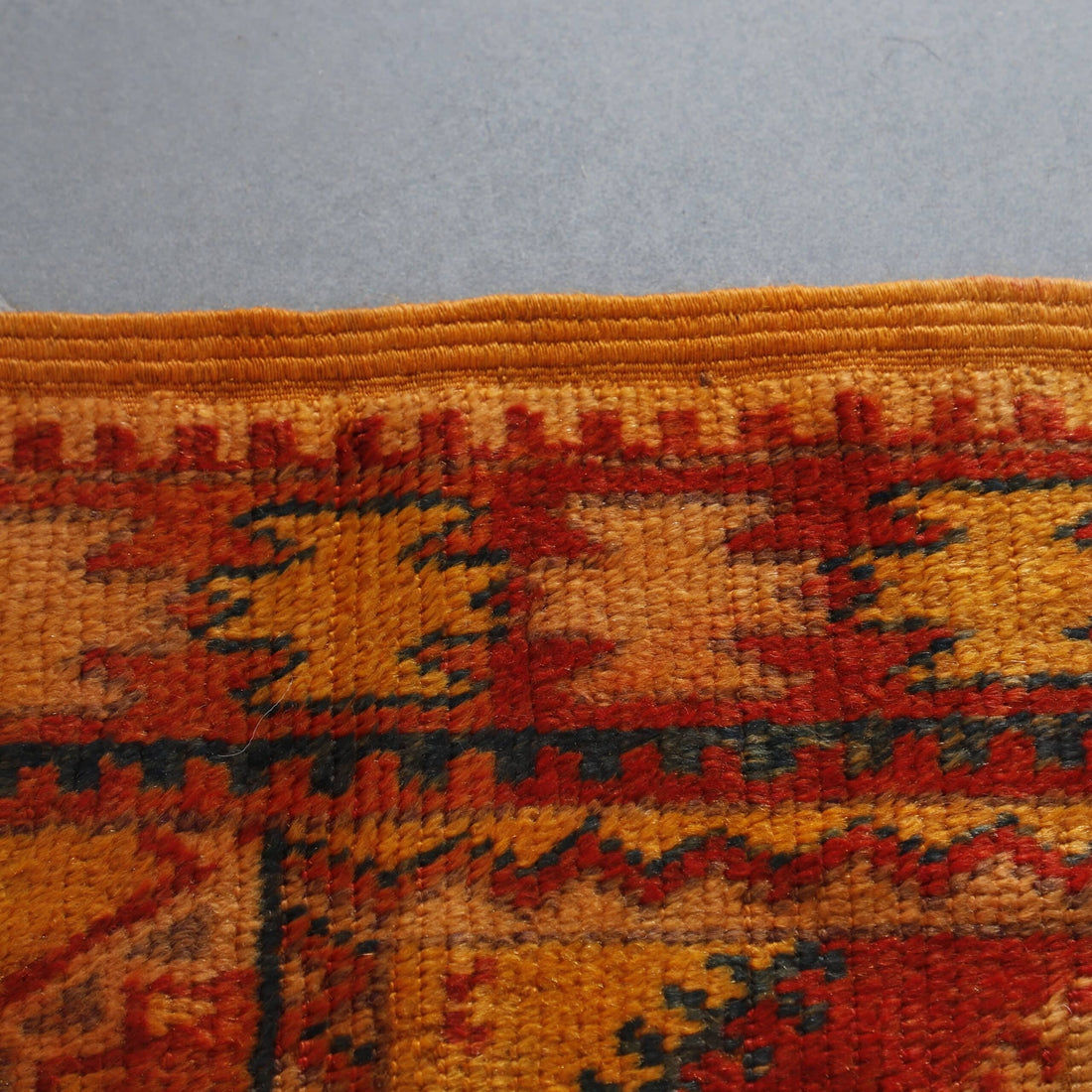 Taznakht Rug 9.3×4.5 Ft – Handmade Moroccan Carpet