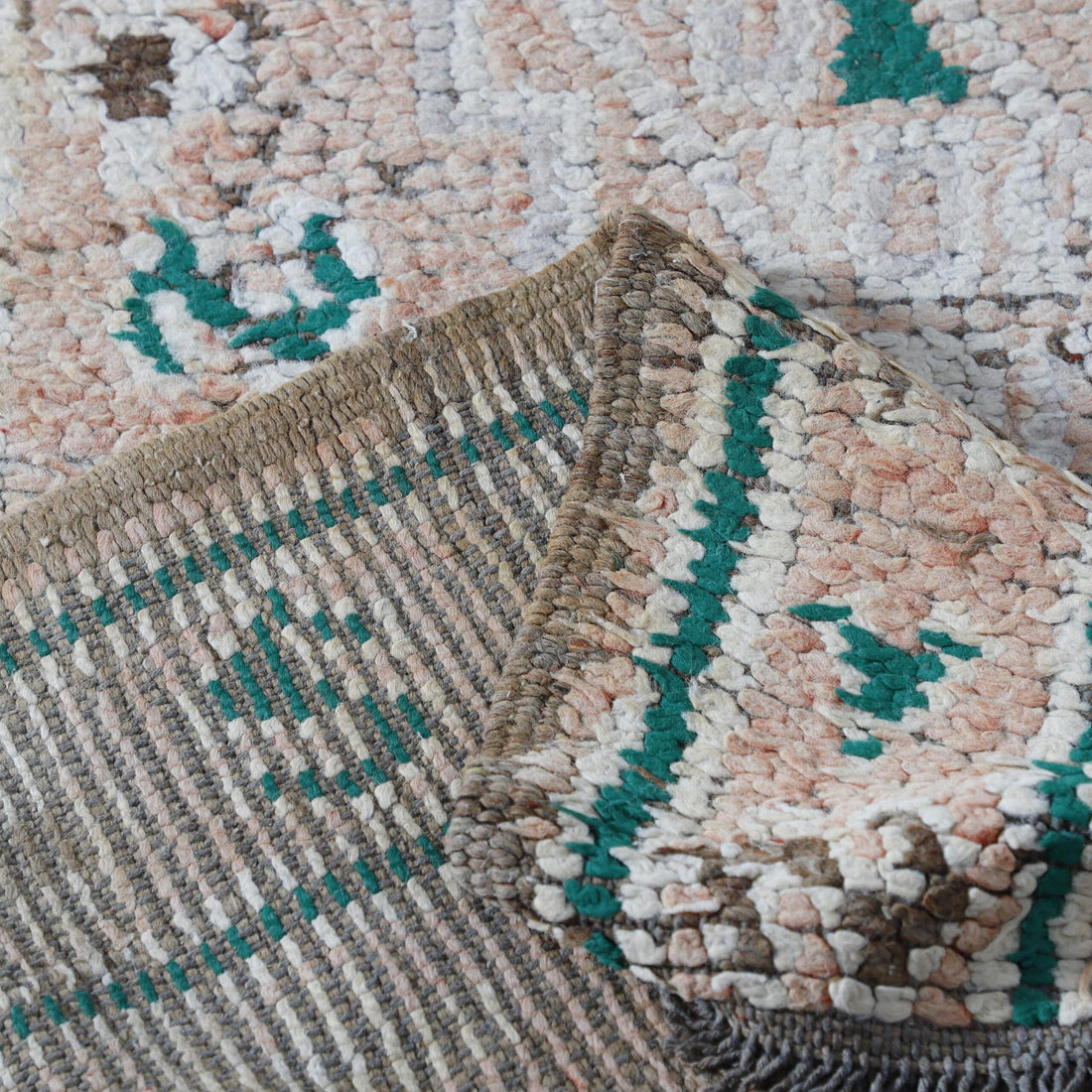 Vintage Zayan Moroccan Rug 9.6×5.8 Ft