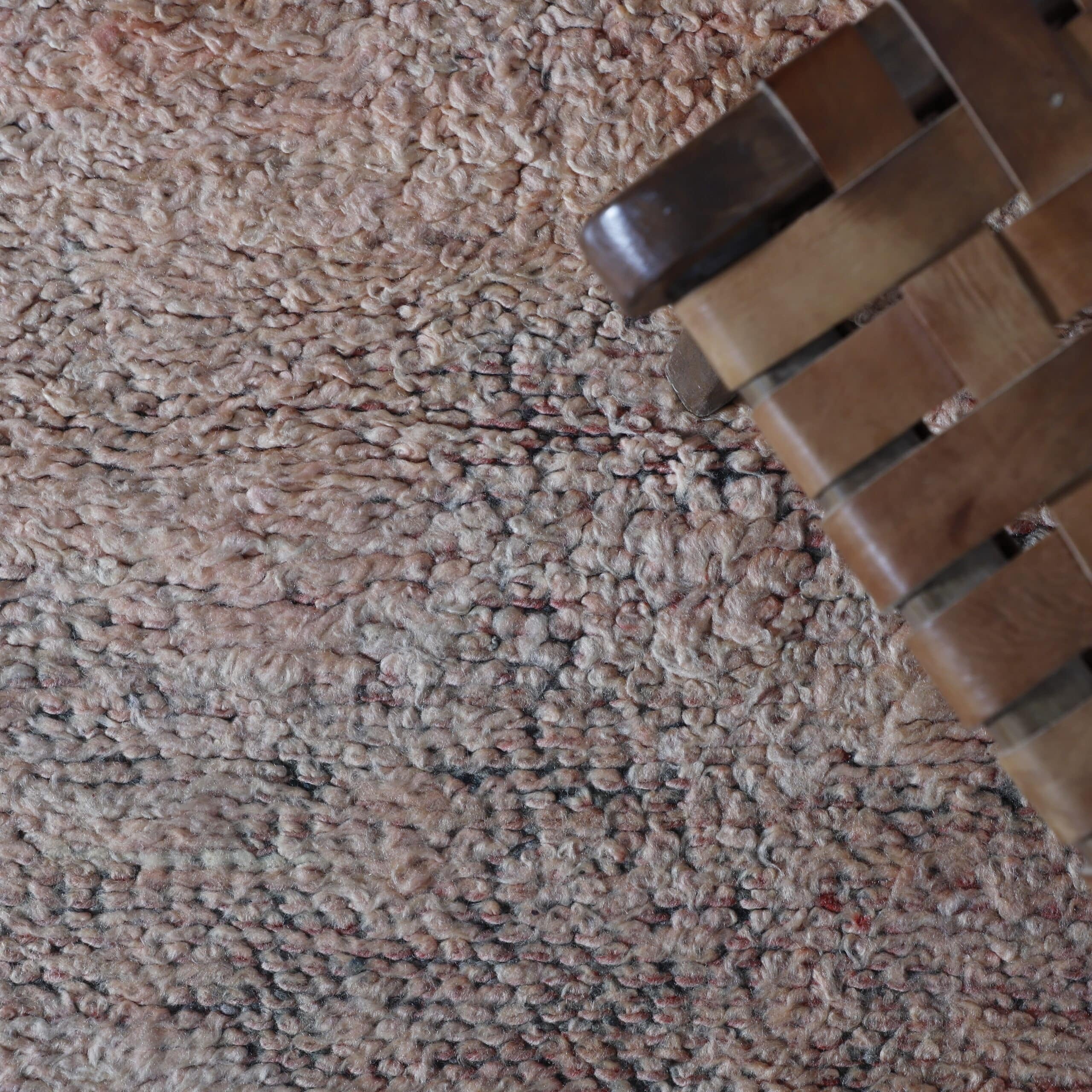 Beni Mguild Rug 8.7×5.6 Ft – Vintage Moroccan Carpet