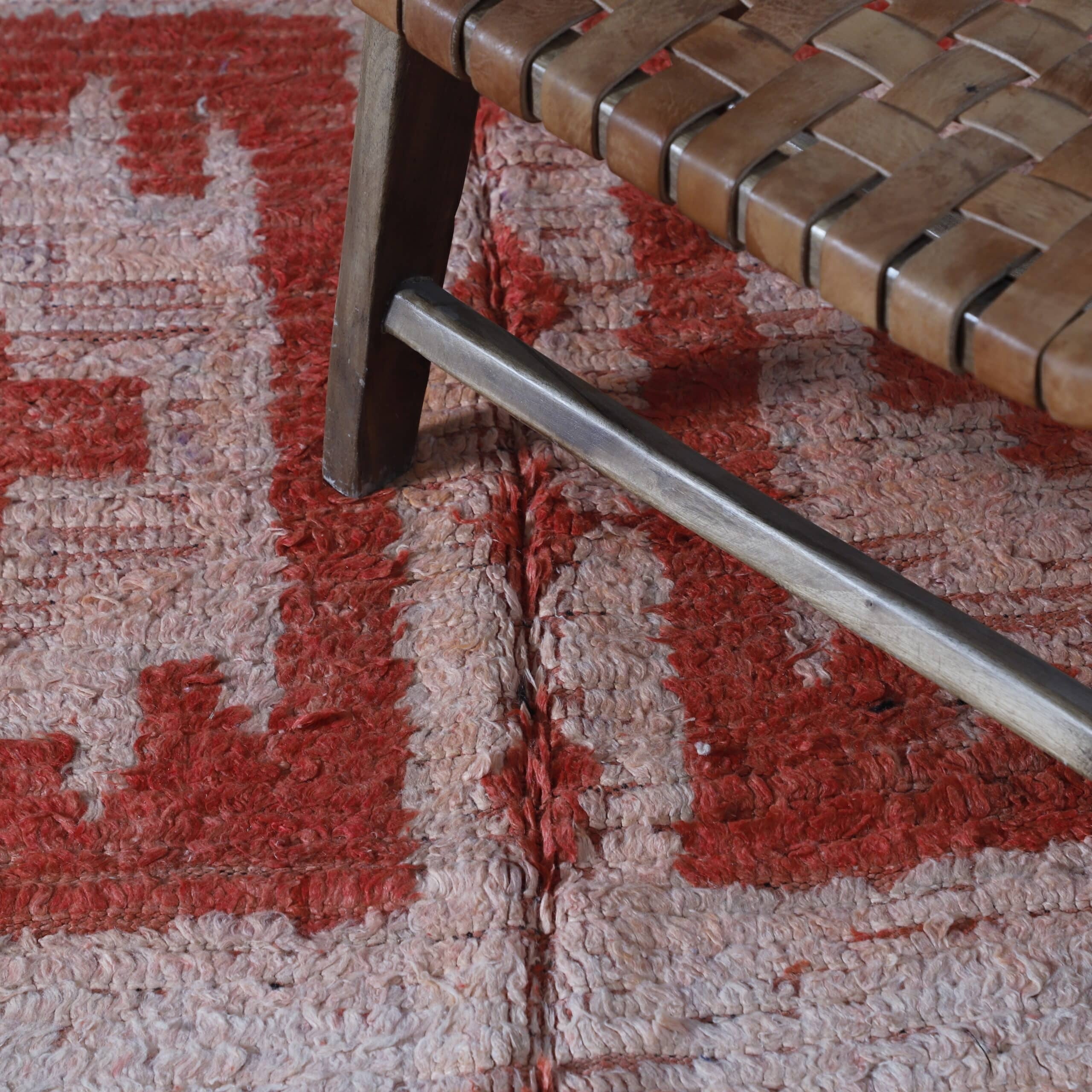 Vintage Faded Red Boujaad Rug 9.1×5.2 Ft