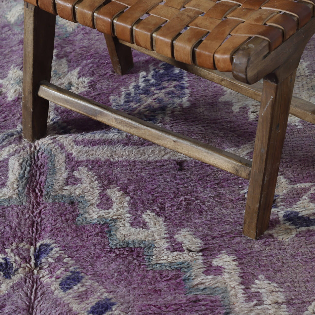 Oulad Bousbaa Vintage Rug 10.8×5.5 Ft Handmade Wool