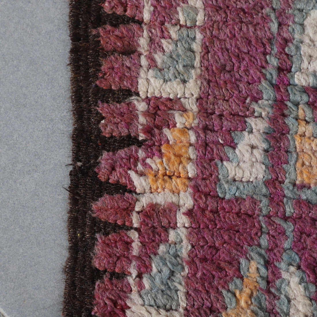 Vintage Taznakht Rug – Handmade Wool 5.4×3.4 Ft