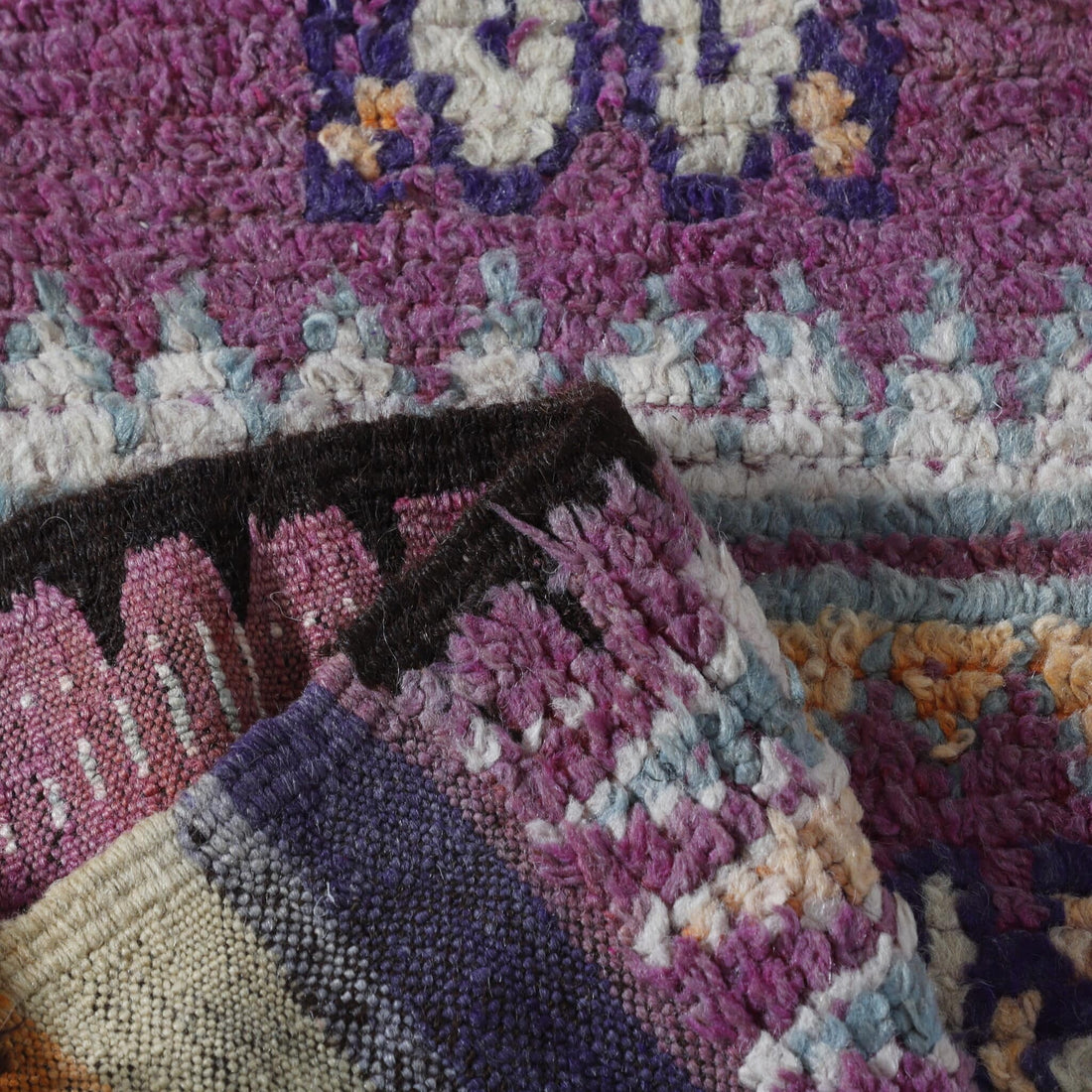 Vintage Taznakht Rug – Handmade Wool 5.4×3.4 Ft