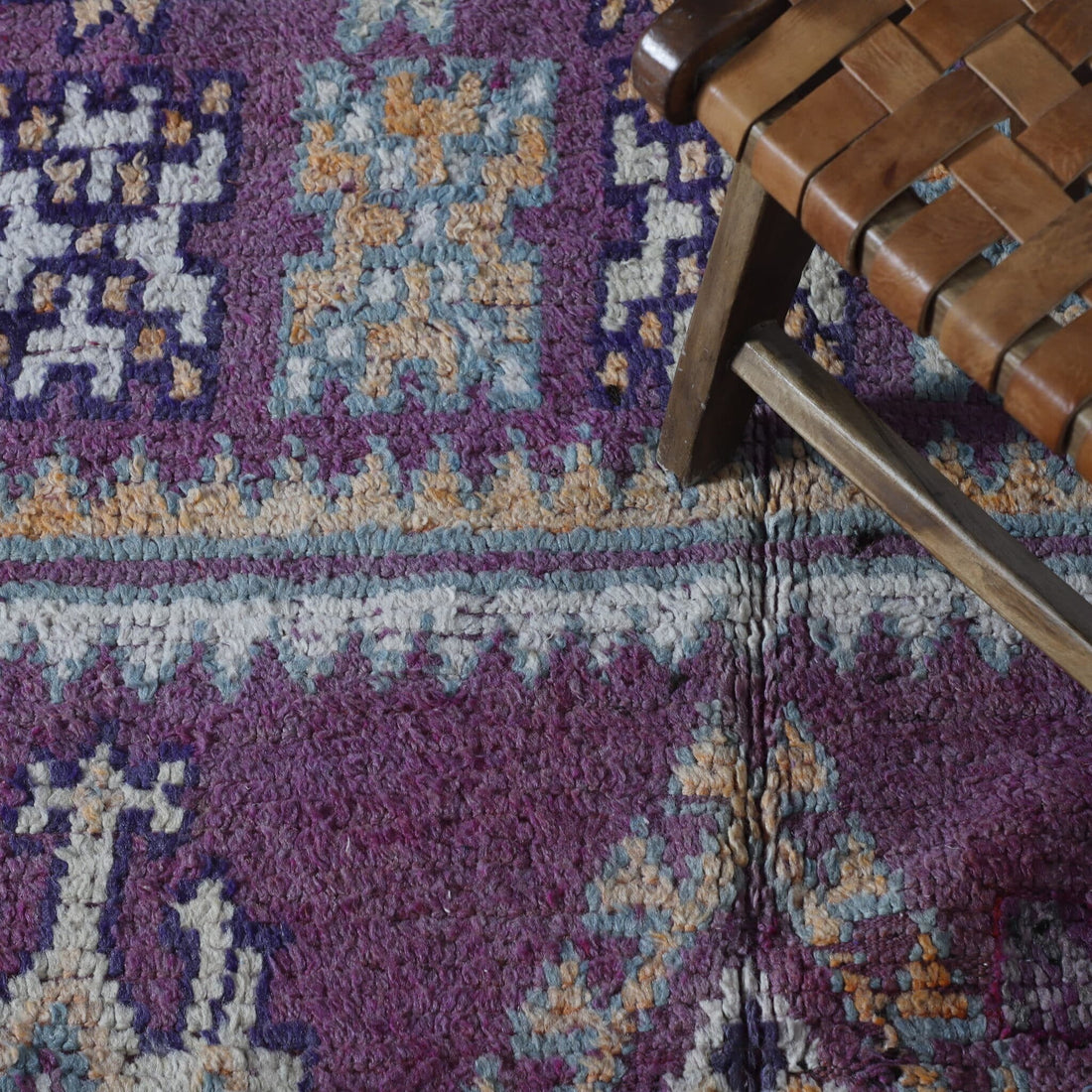 Vintage Taznakht Rug – Handmade Wool 5.4×3.4 Ft
