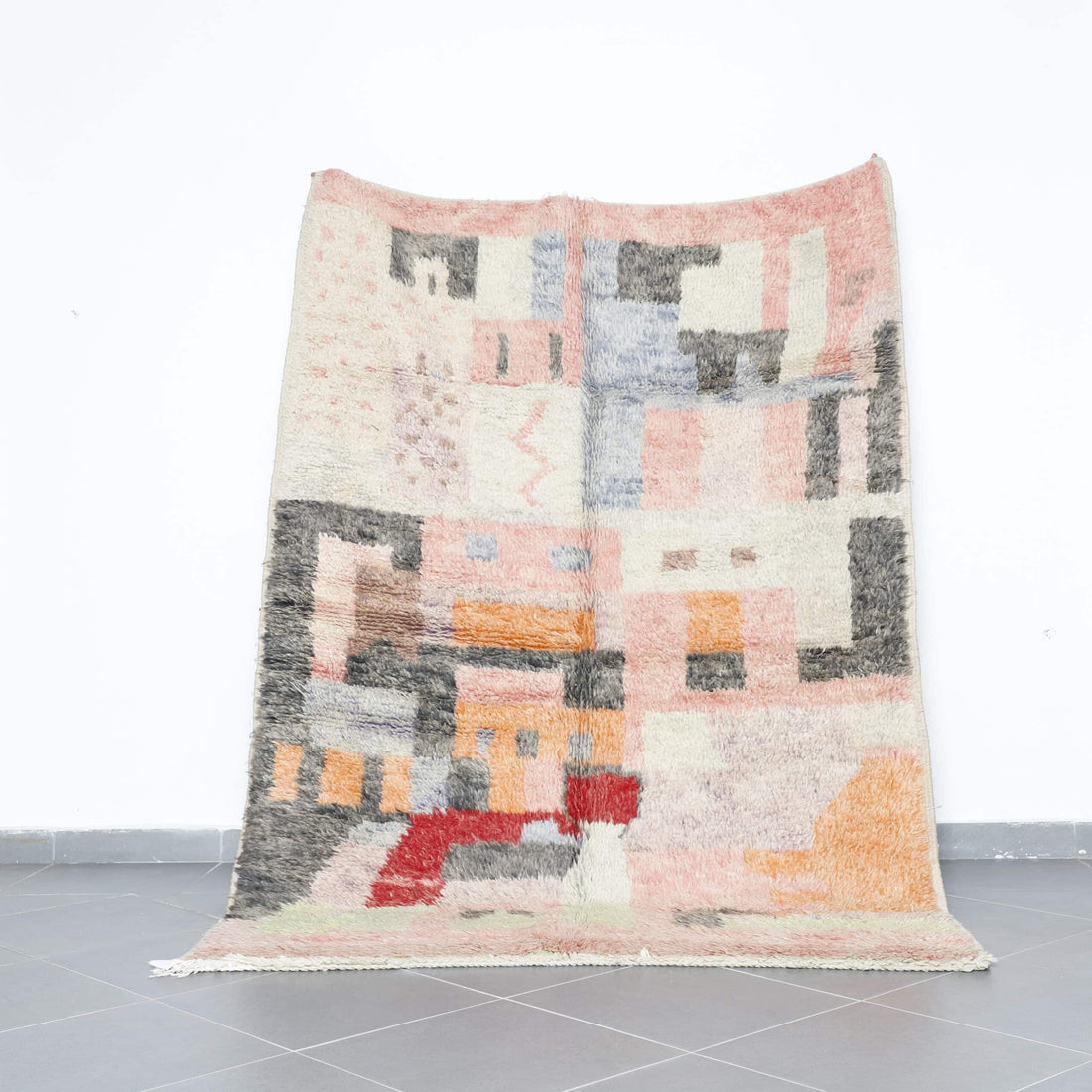 Soft Boujaad Rug 7.5×5.6 Ft – Handmade Moroccan Wool Carpet