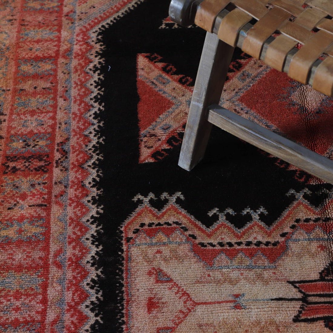Vintage Taznakht Rug Hannouka 7.9×4.9 Ft