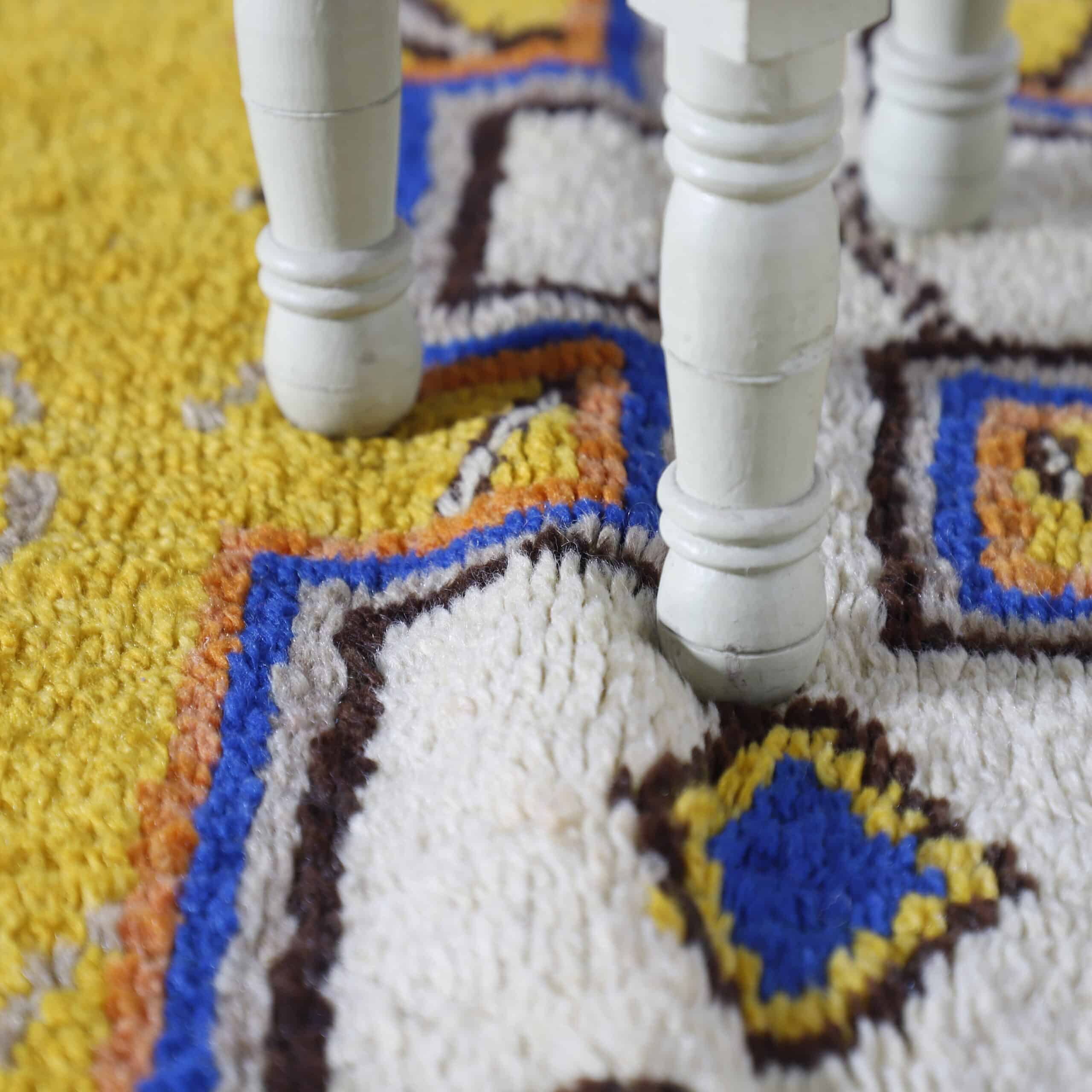 Vintage Azilal Yellow Rug 8.0×3.7 Ft – Handmade Wool
