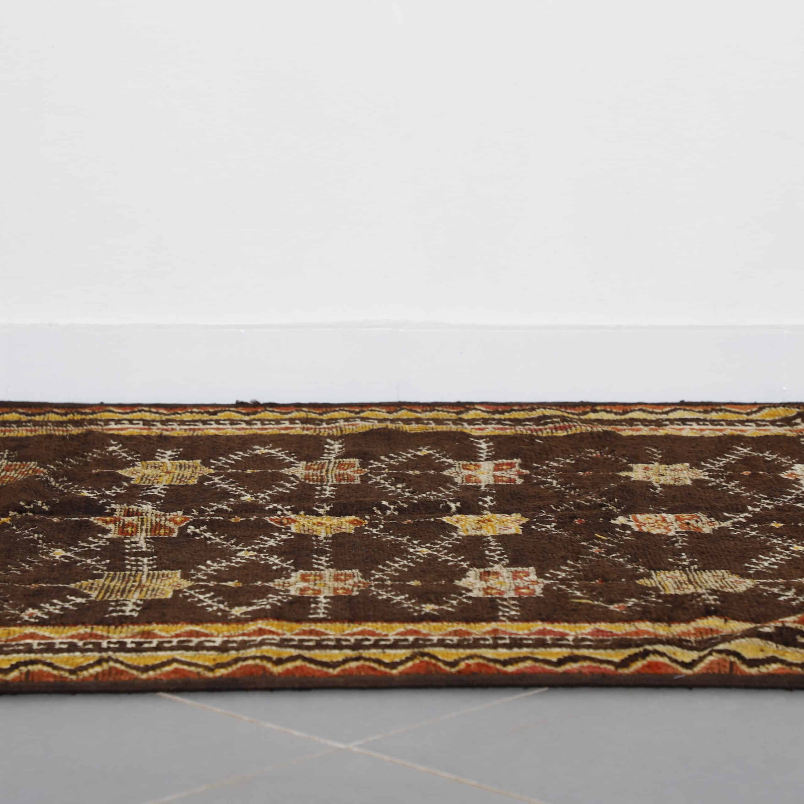 Old Taznakht Rug 7.4×4.6 Ft – Authentic Moroccan Wool