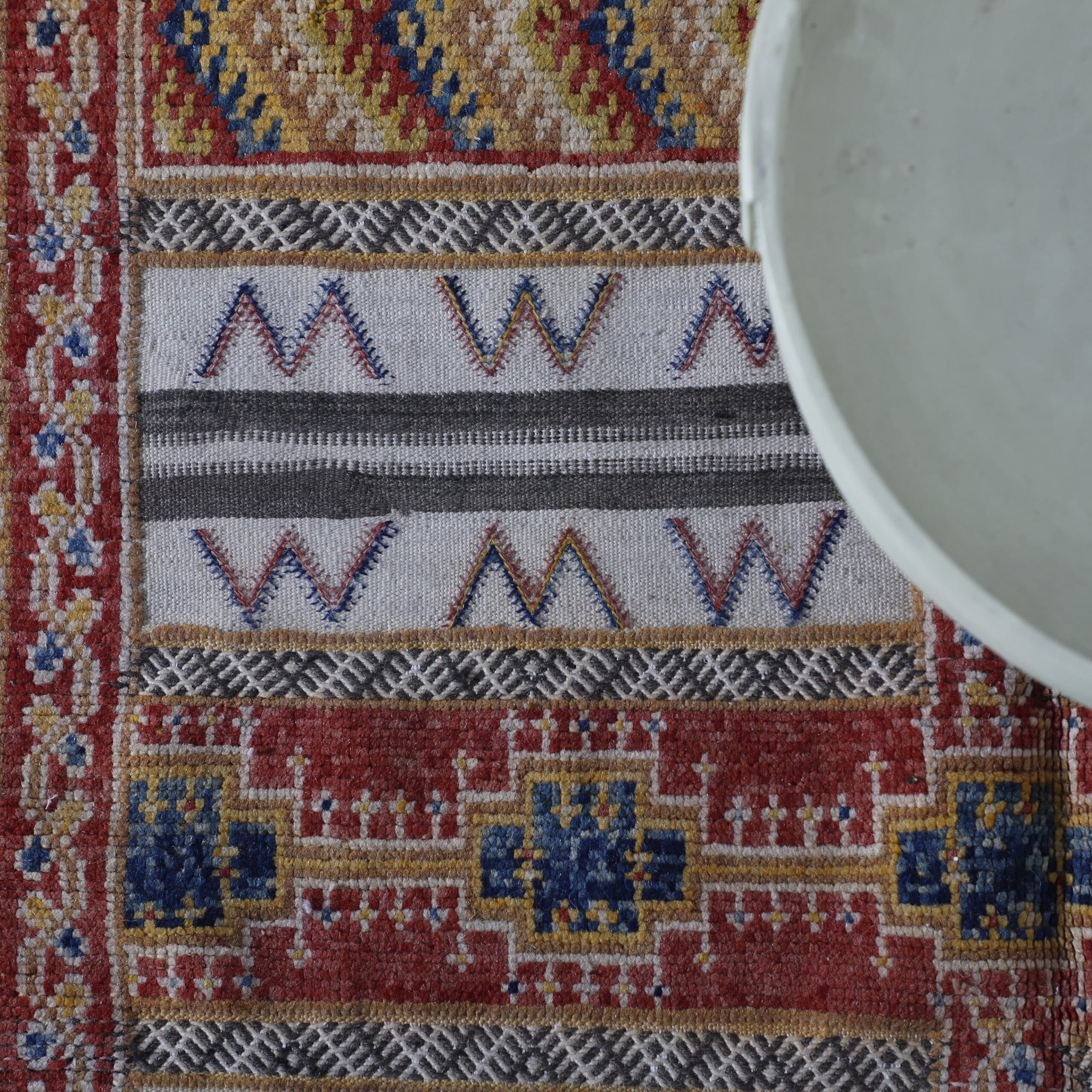 Vintage Glaoui Rug 6.2×3.9 Ft – Handmade Moroccan Wool