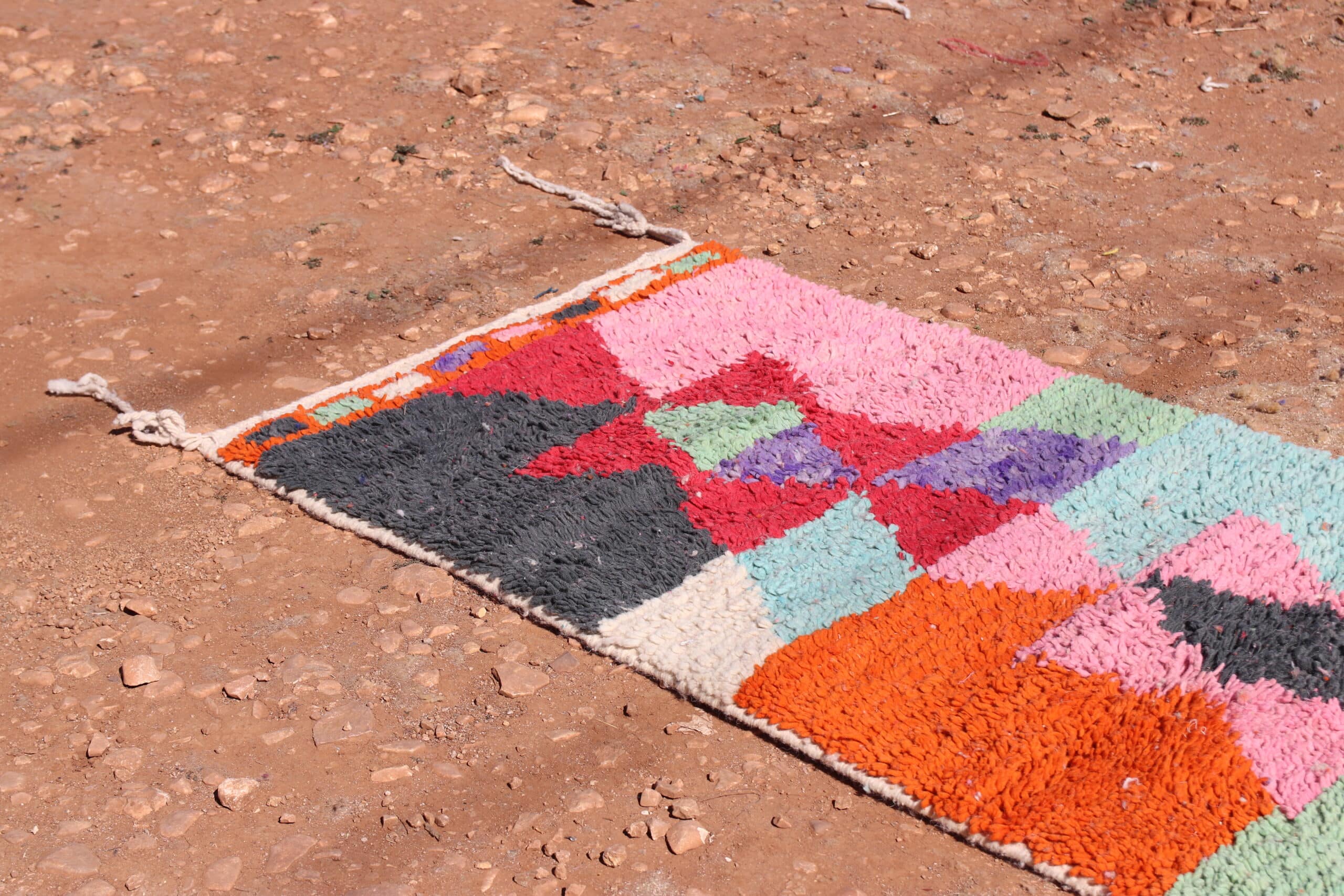 Abstract Bathroom Runner Rug - image 3