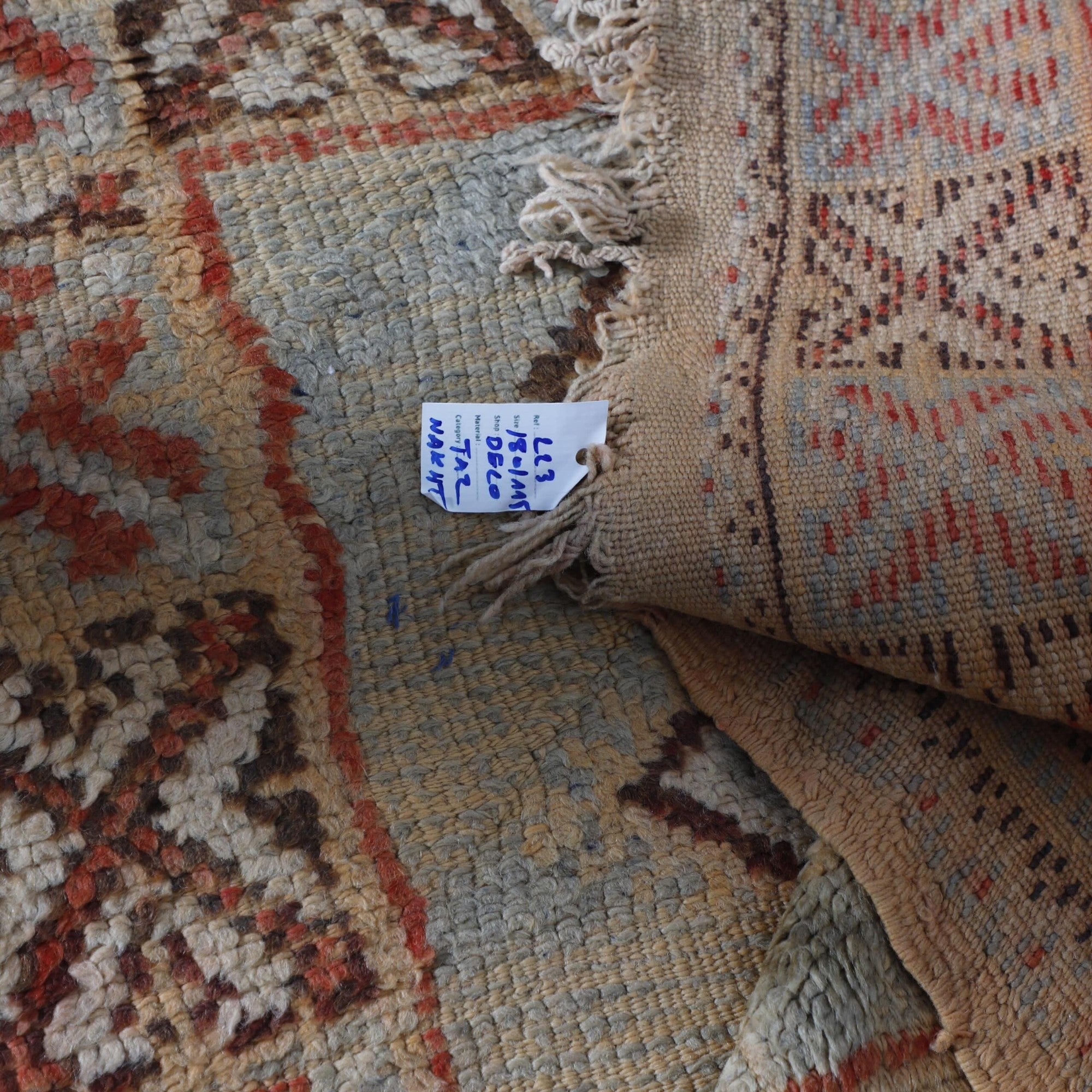 Turkish Rug 180×115 cm – Vintage Handmade Carpet