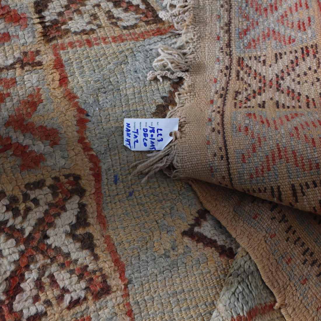 Turkish Rug 180×115 cm – Vintage Handmade Carpet