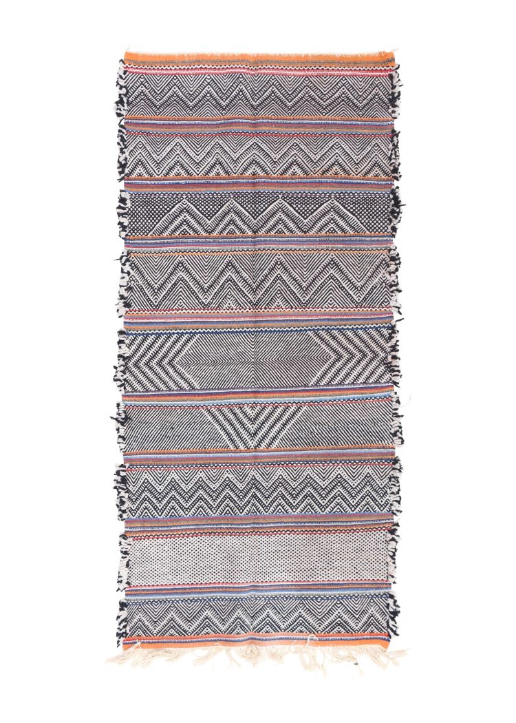 Black and white geometric kilim rug, Moroccan handwoven rug, contemporary kilim area rug.