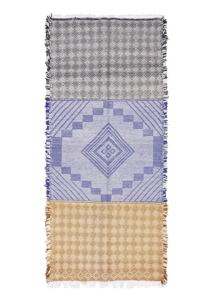 Elegant runner rug, high-quality hallway rug, durable and stylish narrow space rug.