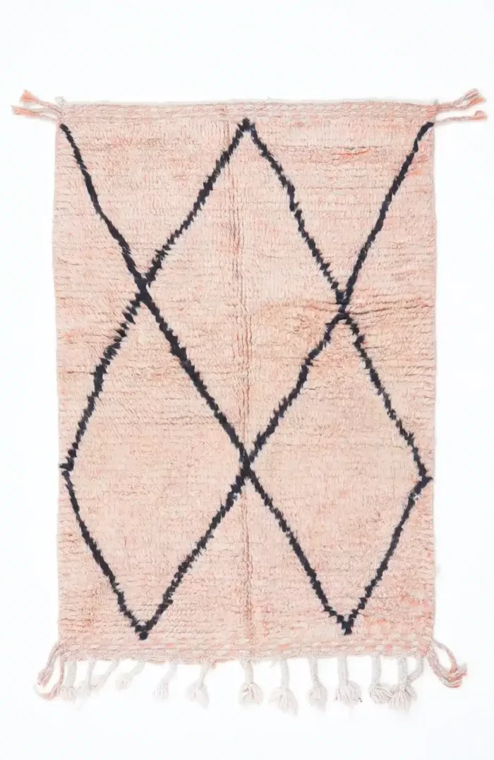 Handwoven Moroccan Lines Wool Rug with geometric patterns