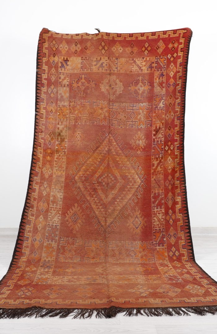 Moroccan Vintage Rug 10 x 6 ft - Handwoven with intricate patterns