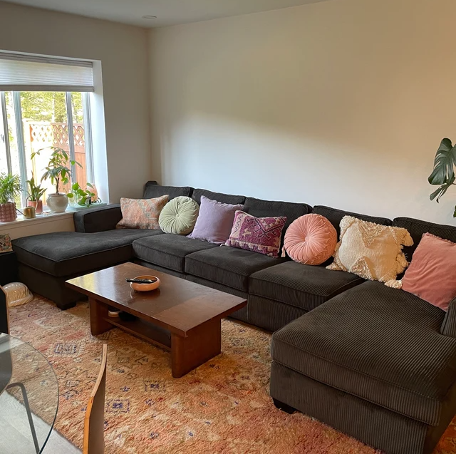 Colorful Boucherouite Moroccan rug in a bohemian bedroom