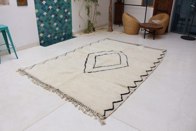 Black and white living room rug for Beni Ourain rug, handwoven with wool