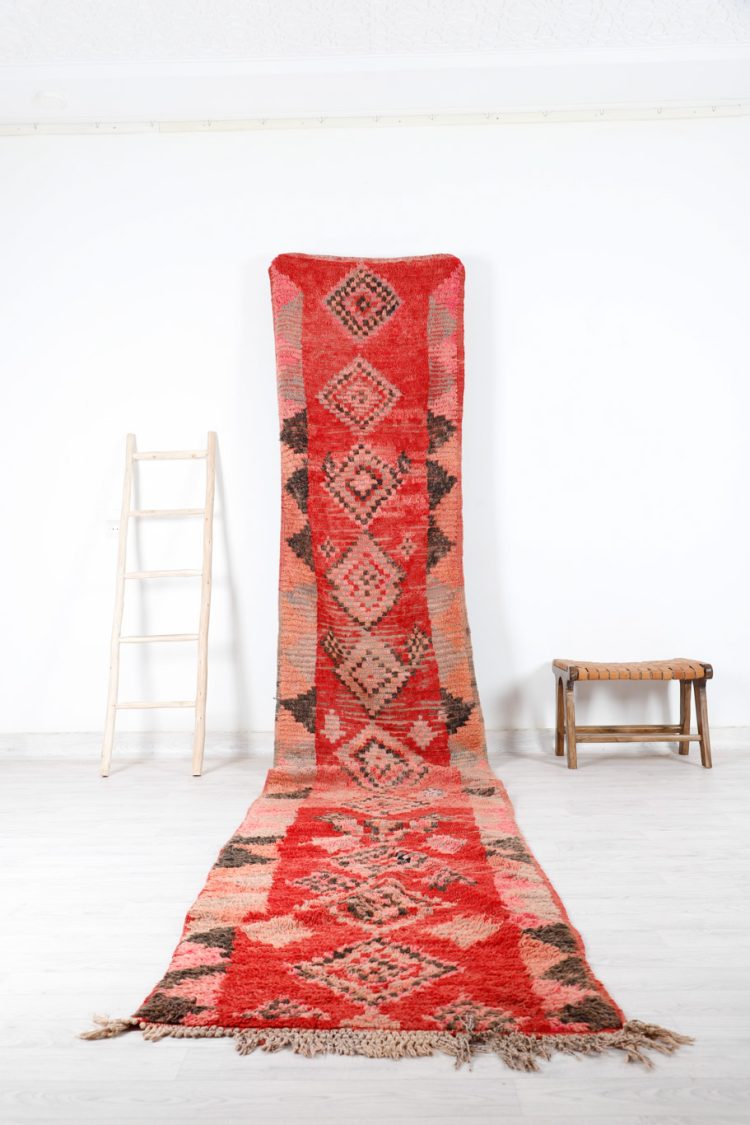 Classic Runner Rug - Handwoven with intricate patterns for timeless elegance