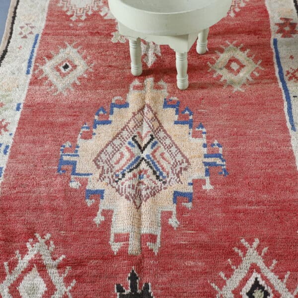 Vintage Moroccan Telouet Rug 7.9×3.8 ft – Hand-Knot Wool, Tribal Red Design - Image 4