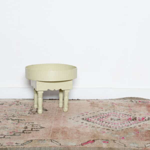 Vintage Boujaad Rug 8.4×4.8 ft – Moroccan Wool in Soft Pink & Geometric Design - Image 3