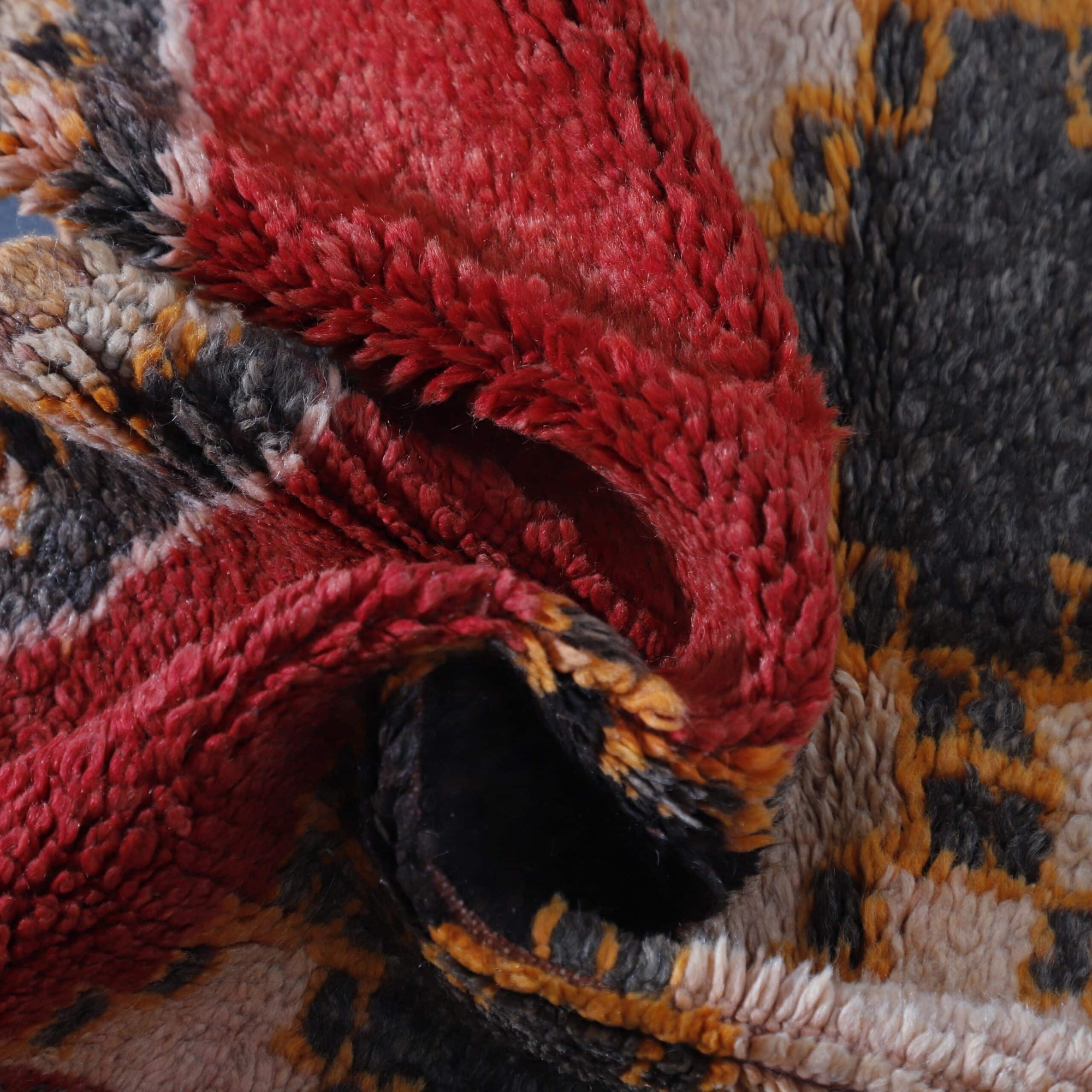 Taznakht Vintage Rug 5.7×3.2 Ft – Handmade Wool - Image 3