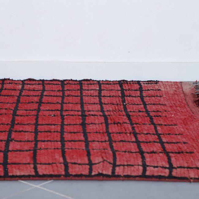 Red Vintage Rug 7.7×4.9 Ft – Moroccan Wool - Image 3