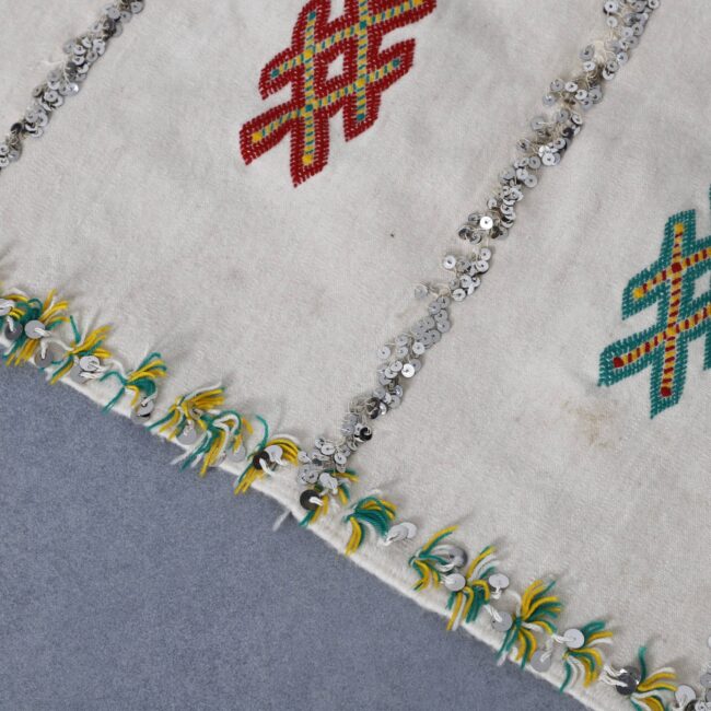 Wedding Blanket 7.4×4.9 Ft – Moroccan Handira Wool - Image 3
