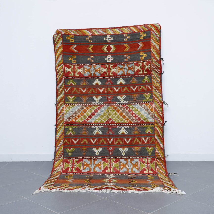 Handwoven Moroccan Glaoui Carpet 8.0×4.5 Ft