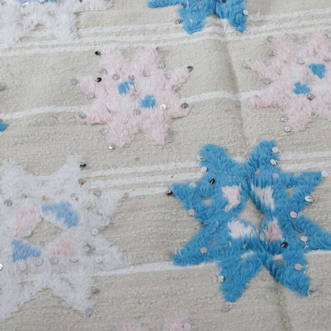 Wedding Blanket 7.2×5.4 Ft – Handwoven Moroccan Textile - Image 5