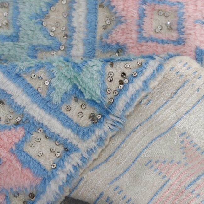 Wedding Blanket 6.7×5.0 Ft – Handwoven Moroccan Textile - Image 3