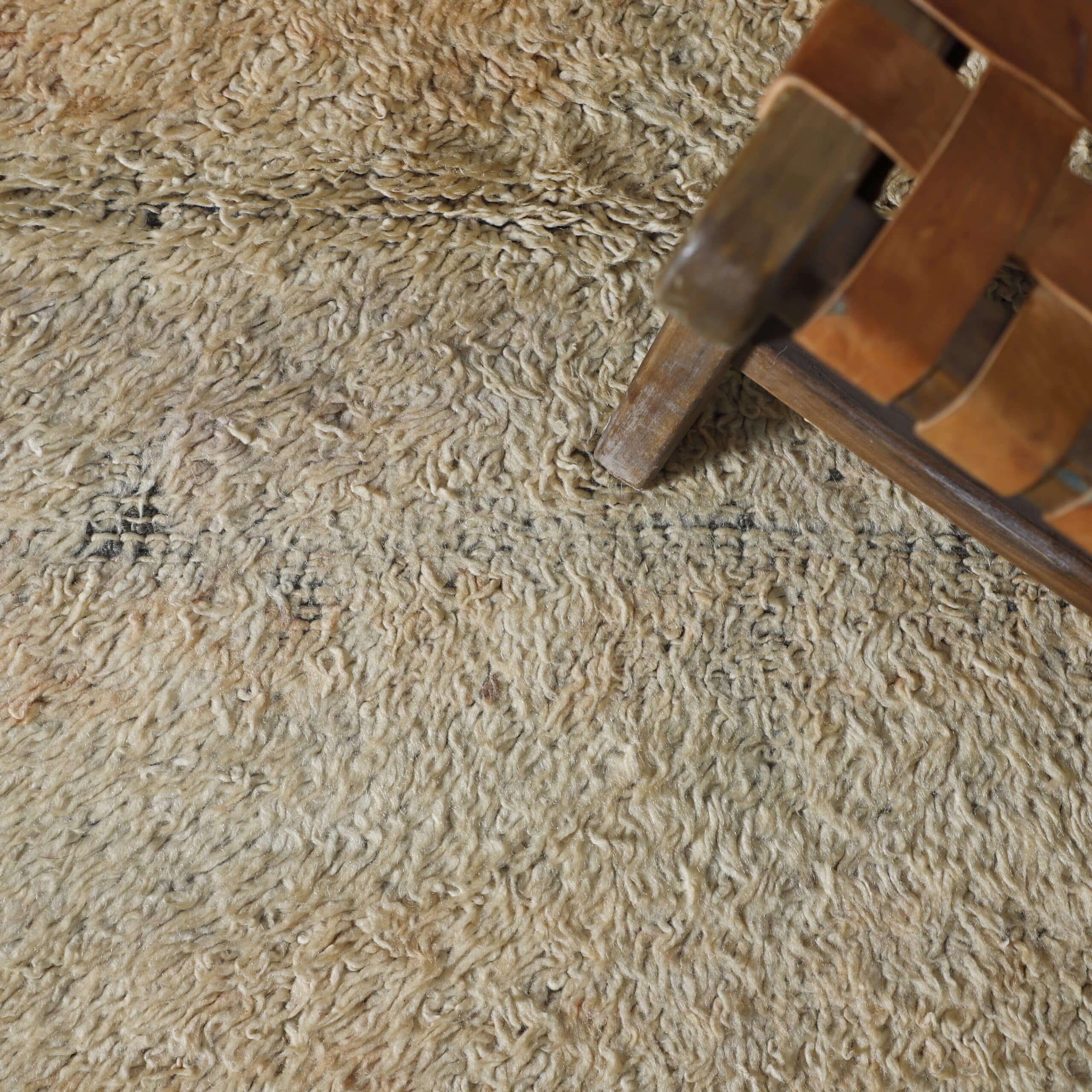 Vintage Beni Mguild Rug 8.4×4.9 Ft - Image 5