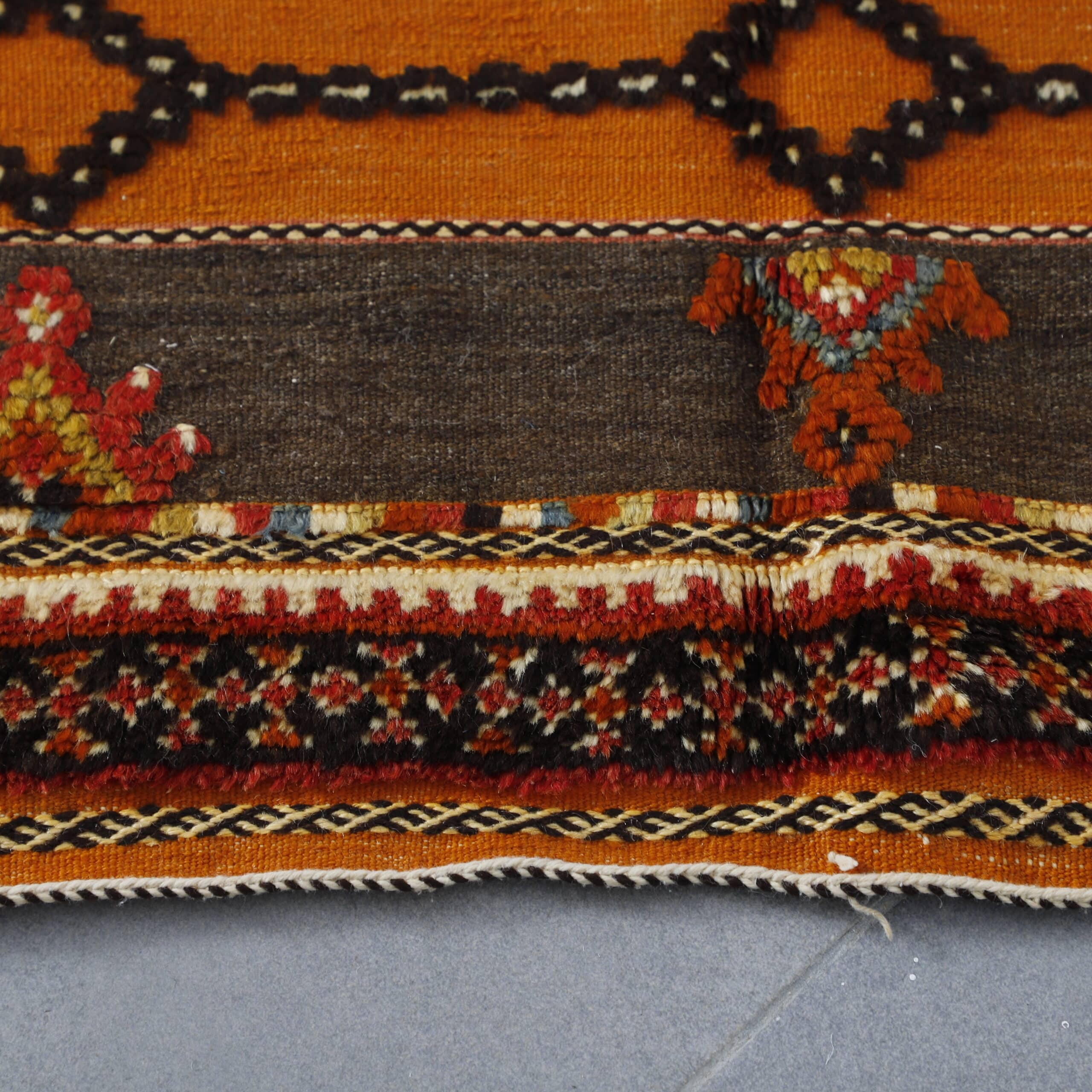 Glaoui Carpet 6.9×3.4 Ft – Vintage Moroccan Handmade Rug - Image 5