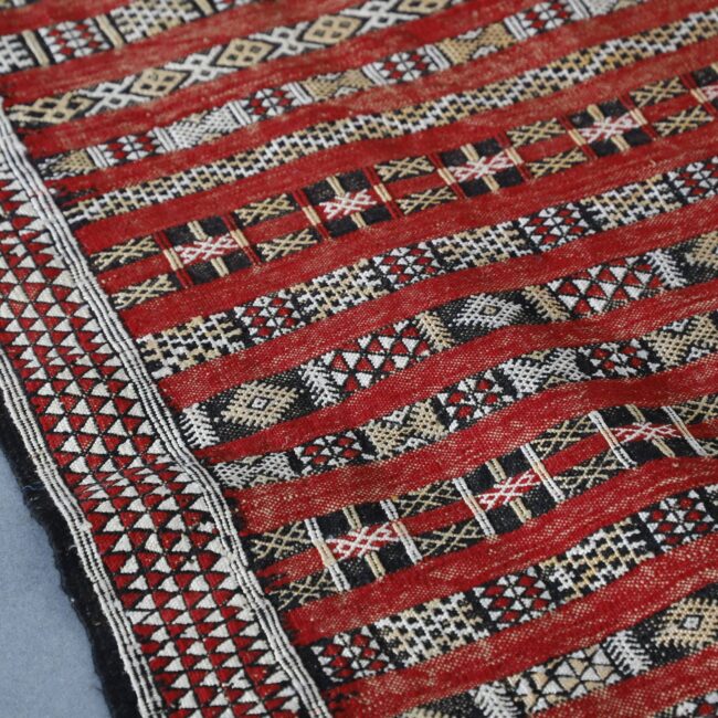 Vintage Tiffelt Kilim Rug 9.2×5.6 Ft – Handwoven Moroccan Decor - Image 3