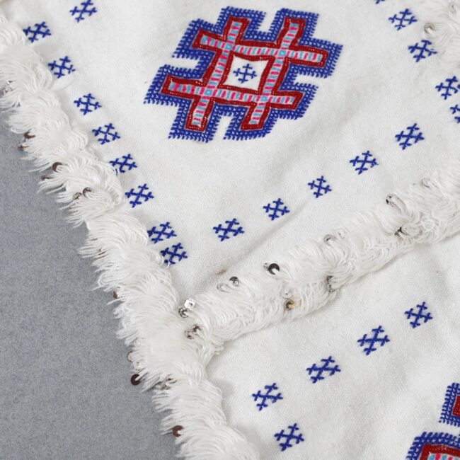 Wedding Blanket – Moroccan 6.2×5.2 Ft - Image 5