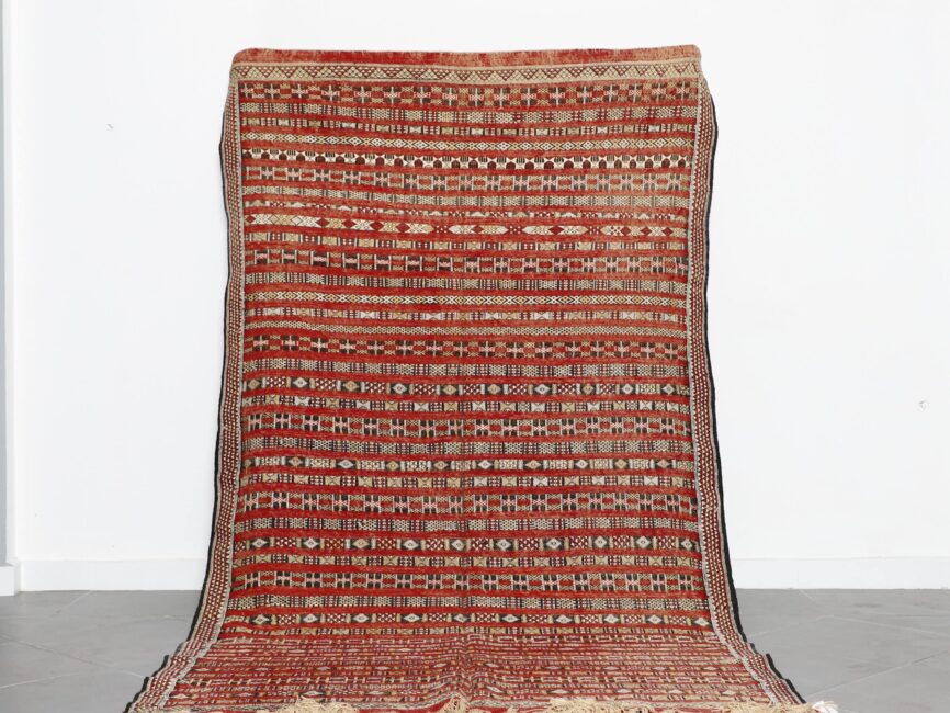 Vintage Tiffelt Kilim Rug 9.2×5.6 Ft Handwoven Moroccan