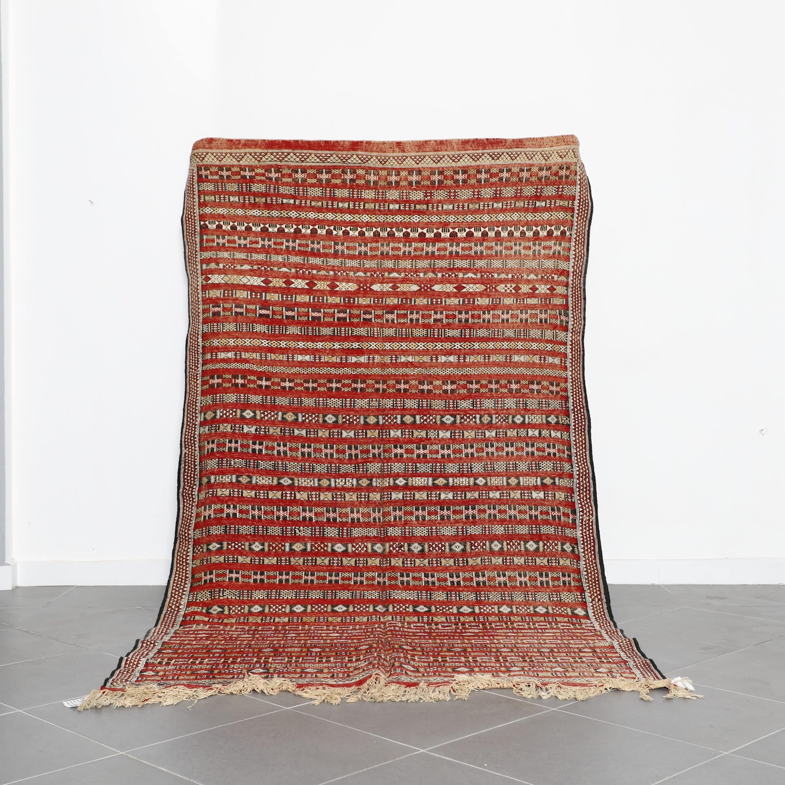 Vintage Tiffelt Kilim Rug 9.2×5.6 Ft Handwoven Moroccan