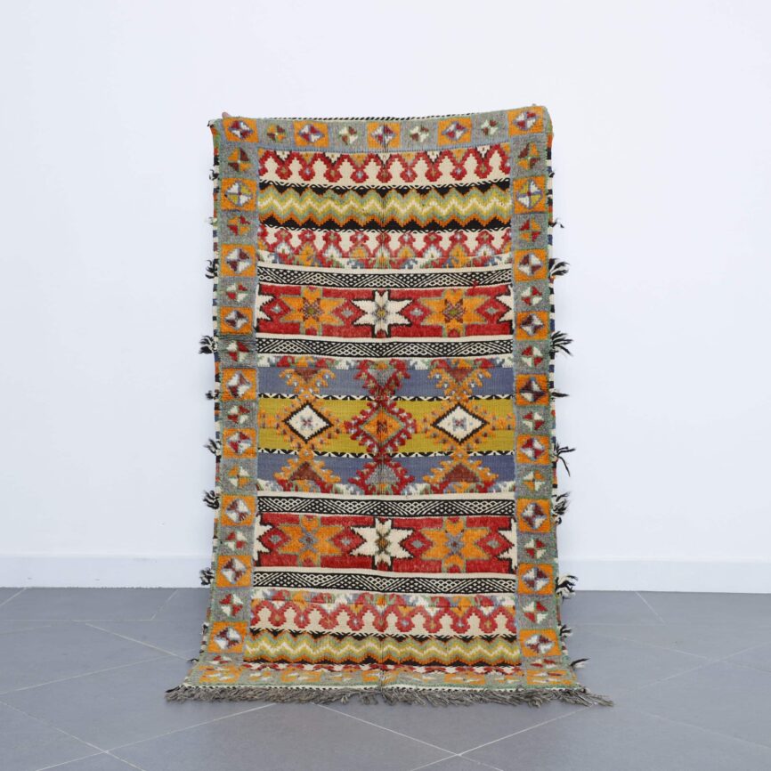Glaoui Rug 5.7×3.1 Ft Moroccan handwoven wool