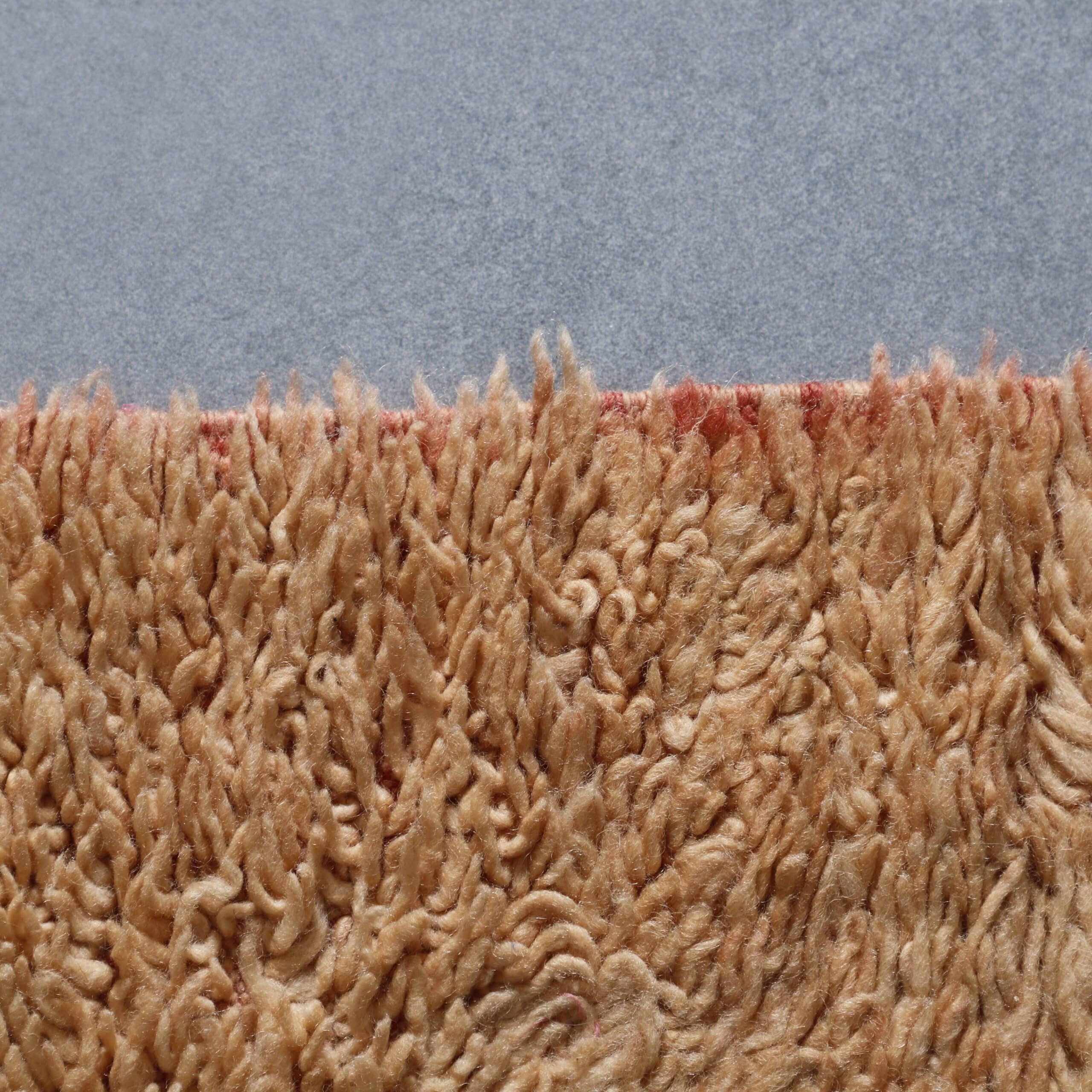 Vintage Moroccan Rug 9.4×4.6 Ft – Handcrafted Wool Carpet - Image 5