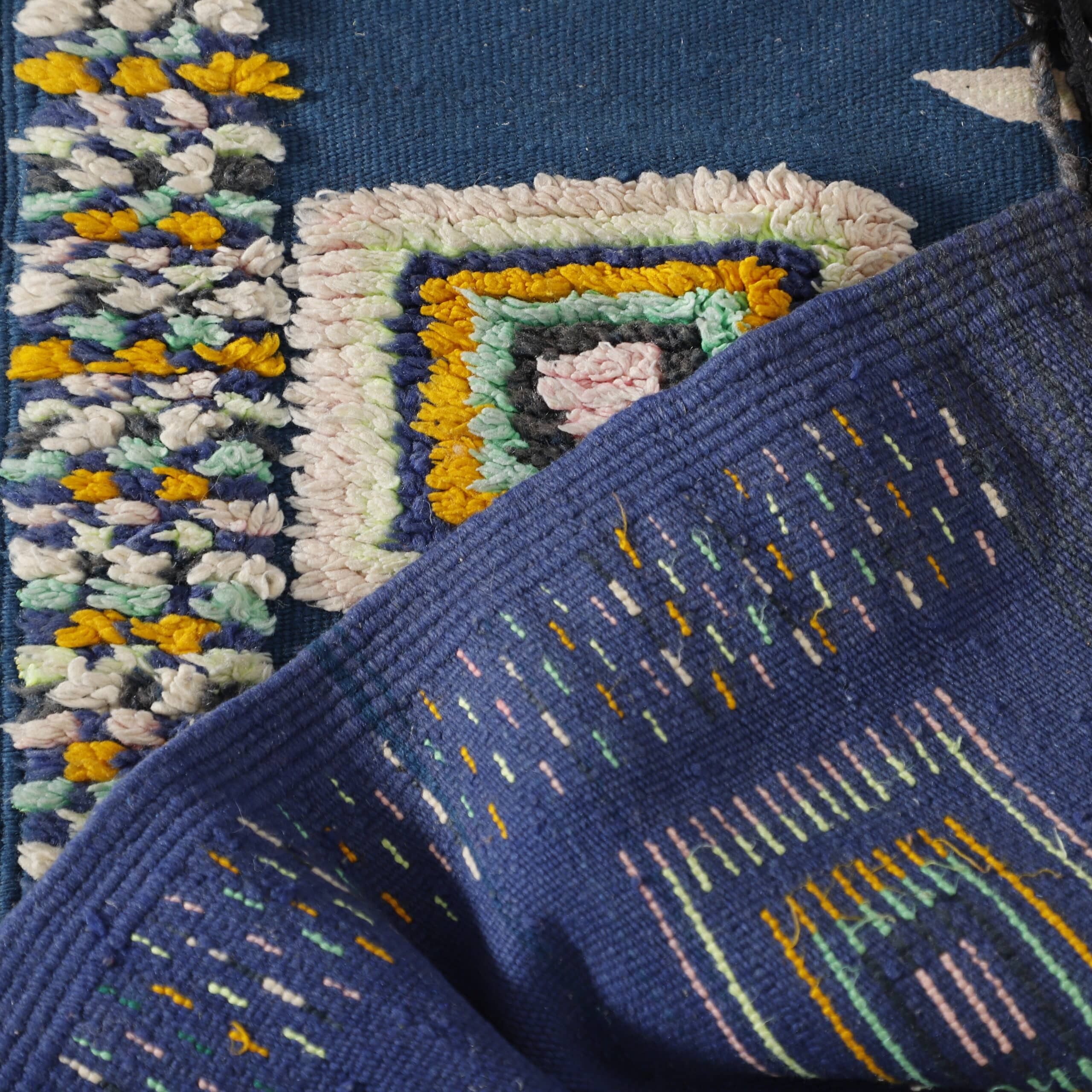 Vintage Kilim Rug 8.0×4.6 Ft – Handmade Moroccan Wool - Image 5