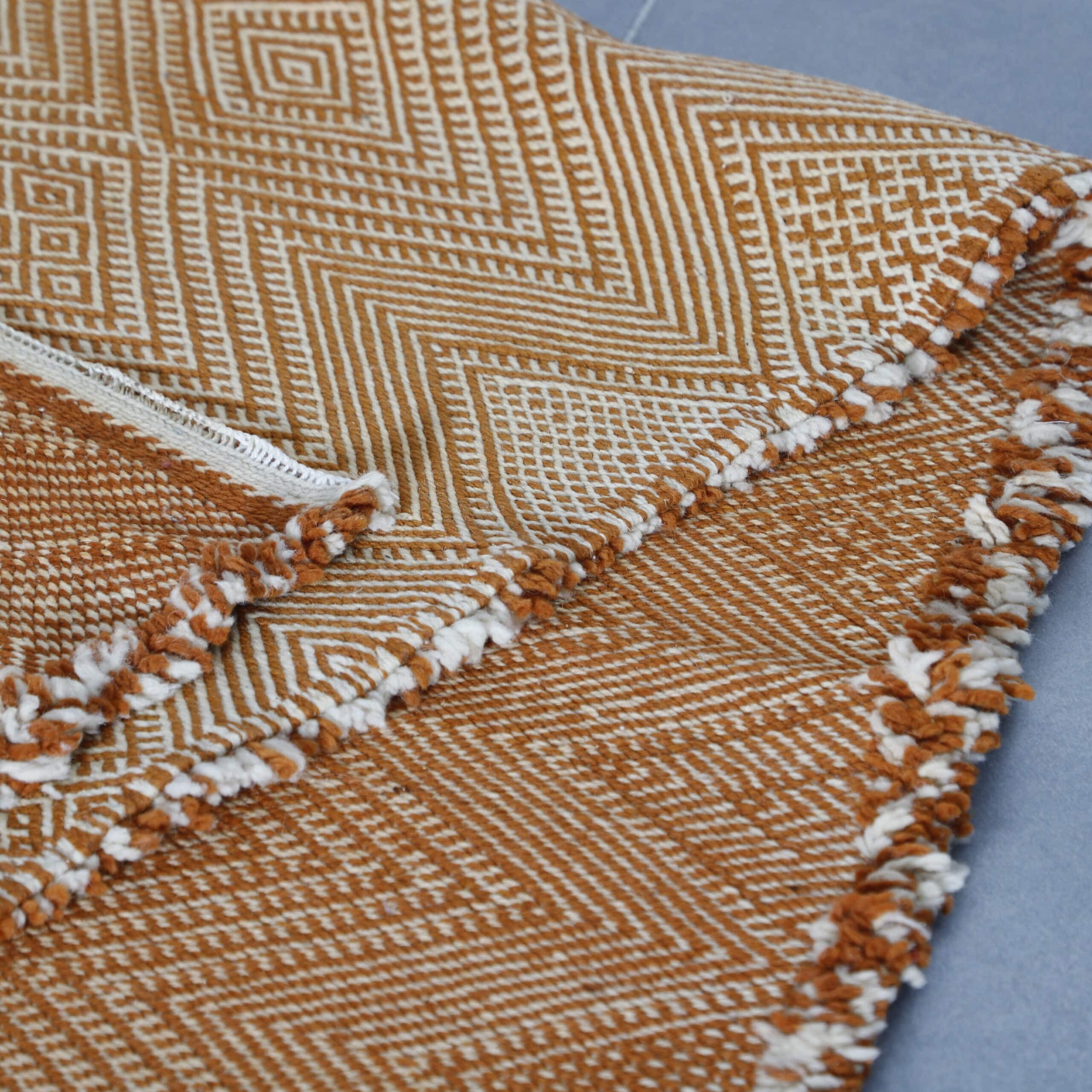 Zanafi Runner 16.4×2.5 Ft – Handmade Moroccan Wool Rug - Image 3