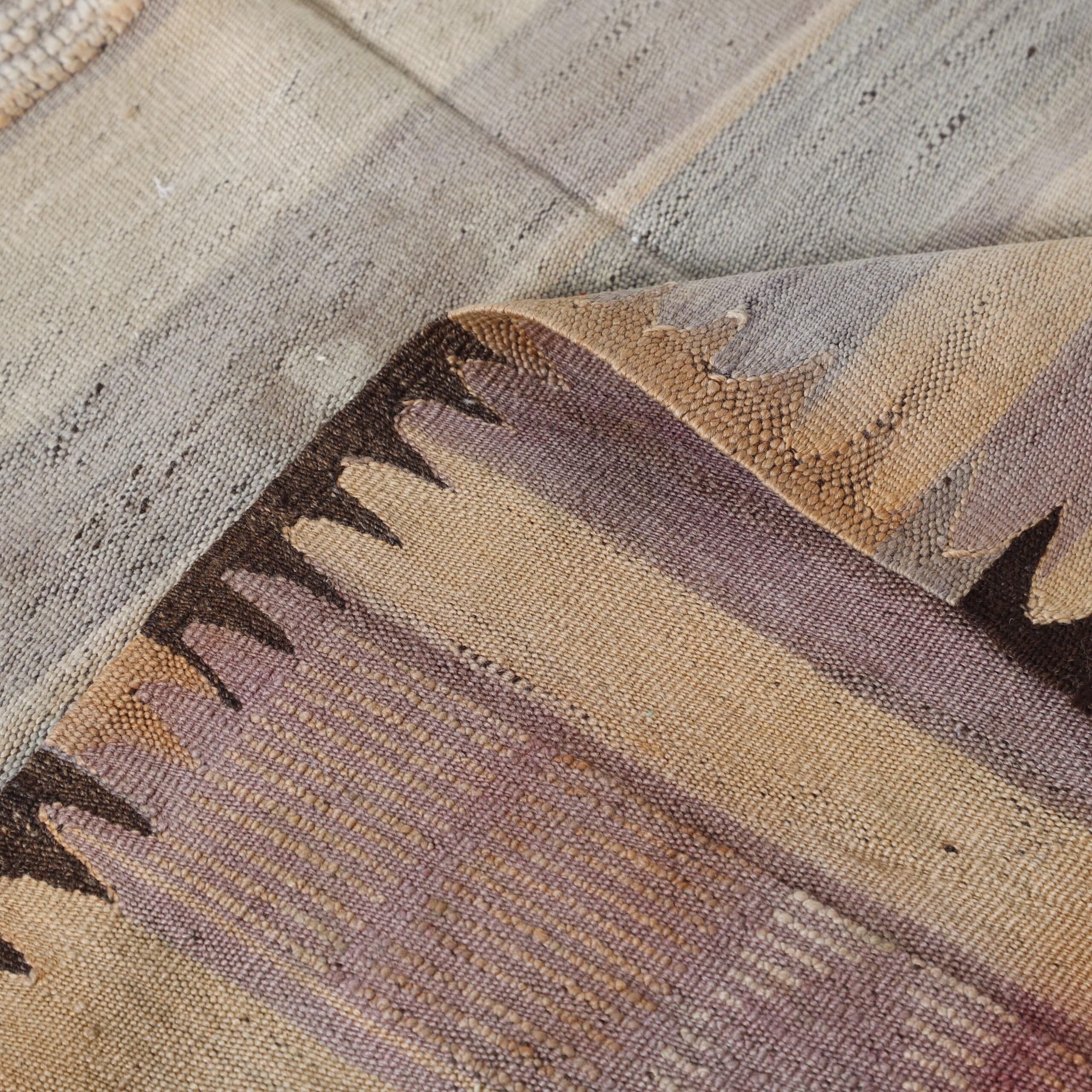 Vintage Zayan Rug 9.8×4.9 Ft - Image 6