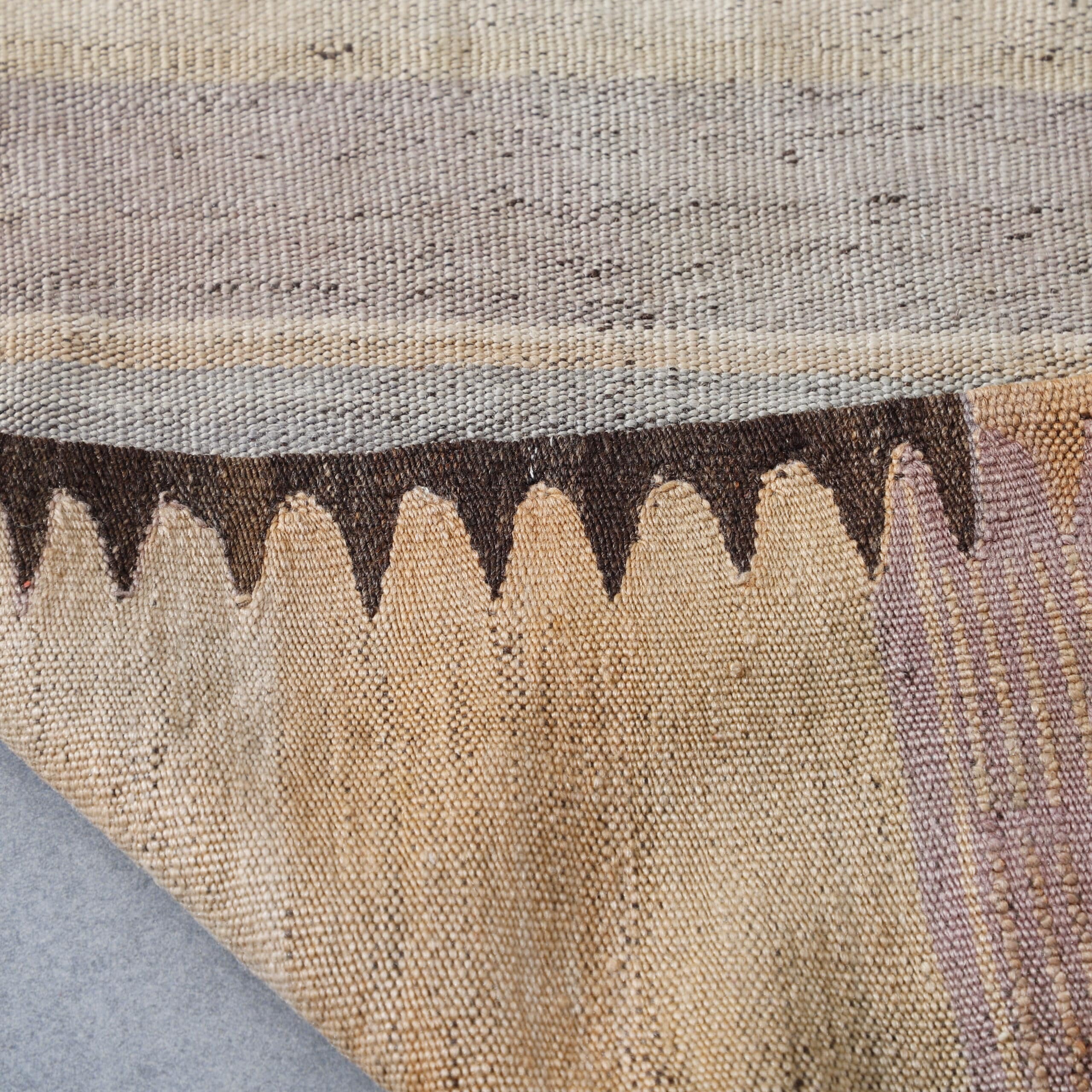 Vintage Zayan Rug 9.8×4.9 Ft - Image 7