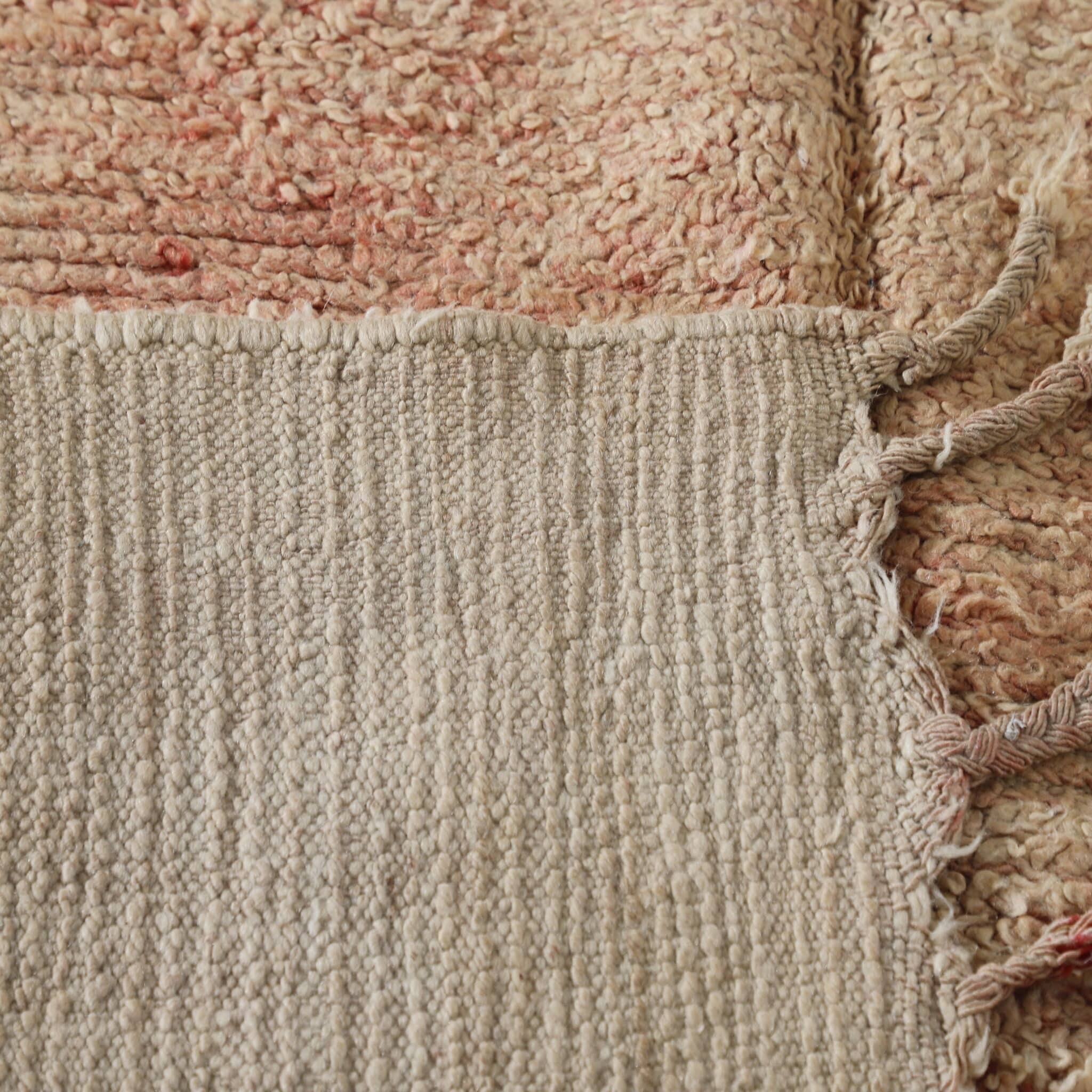 Vintage Rug 9.3×4.4 Ft – Handcrafted Moroccan Wool Carpet - Image 2