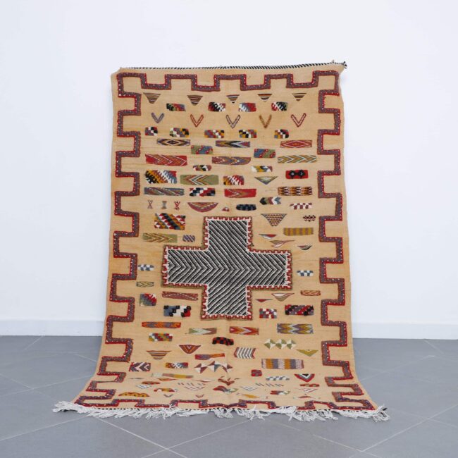 Akhnif Kilim Rug 7.6×4.5 Ft Handwoven Moroccan Rug