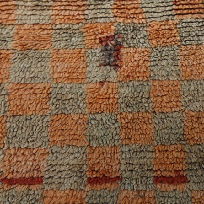 Vintage Moroccan Rug 7.1×5.2 Ft – Handcrafted Wool Carpet - Image 4