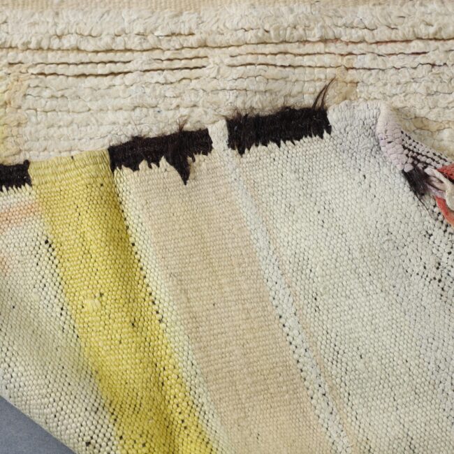 Vintage Boujaad 9.3×4.8 Ft – Handcrafted Moroccan Wool Rug - Image 4