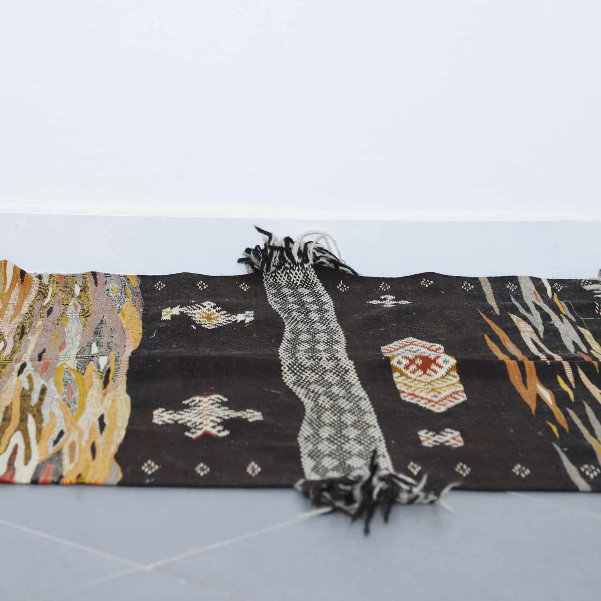 Vintage Kilim Rug 5.7×3.9 Ft - Image 7