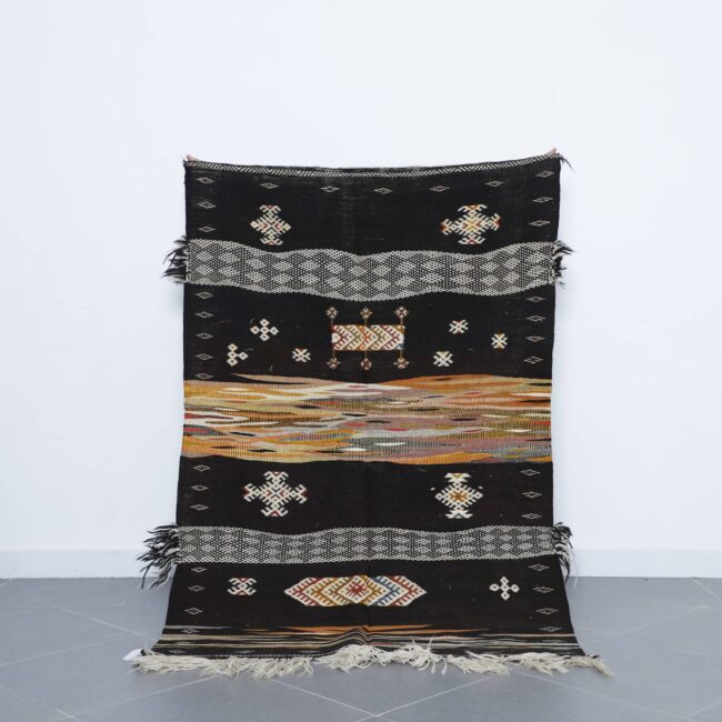 Vintage Kilim Rug 5.7×3.9 Ft Moroccan W